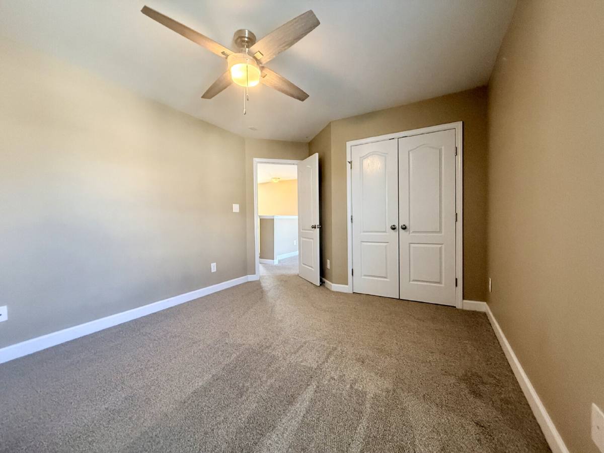 House for rent at 1820 Shady Knoll Lane, Fayetteville, NC 28314
