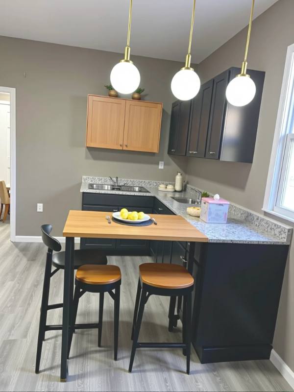 Townhouse for rent at 1352 Giddings Rd #DOWN, Cleveland, OH 44103