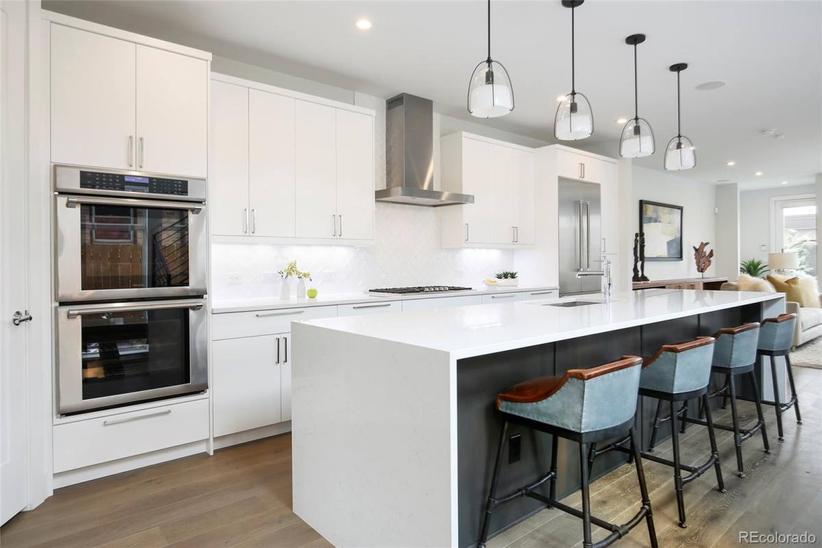 Townhouse for rent at 427 Milwaukee St, Denver, CO 80206