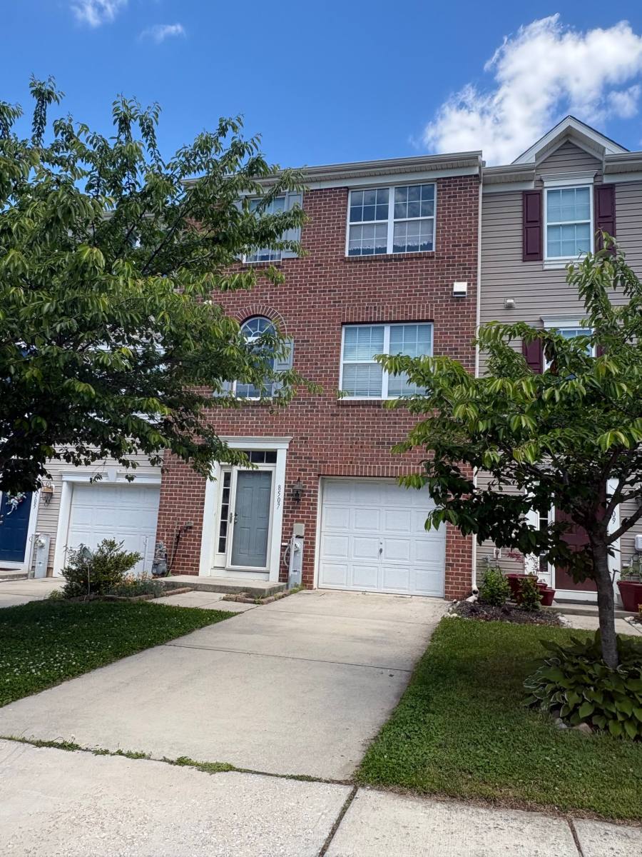 Townhouse for rent at 8507 Stansbury Lake Dr, Dundalk, MD 21222