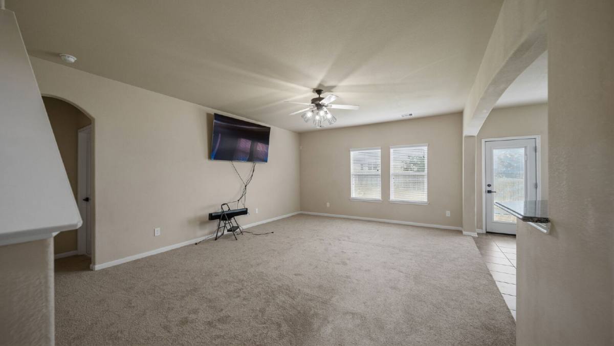 House for rent at 13092 Greenbriar Dr, Willis, TX 77318