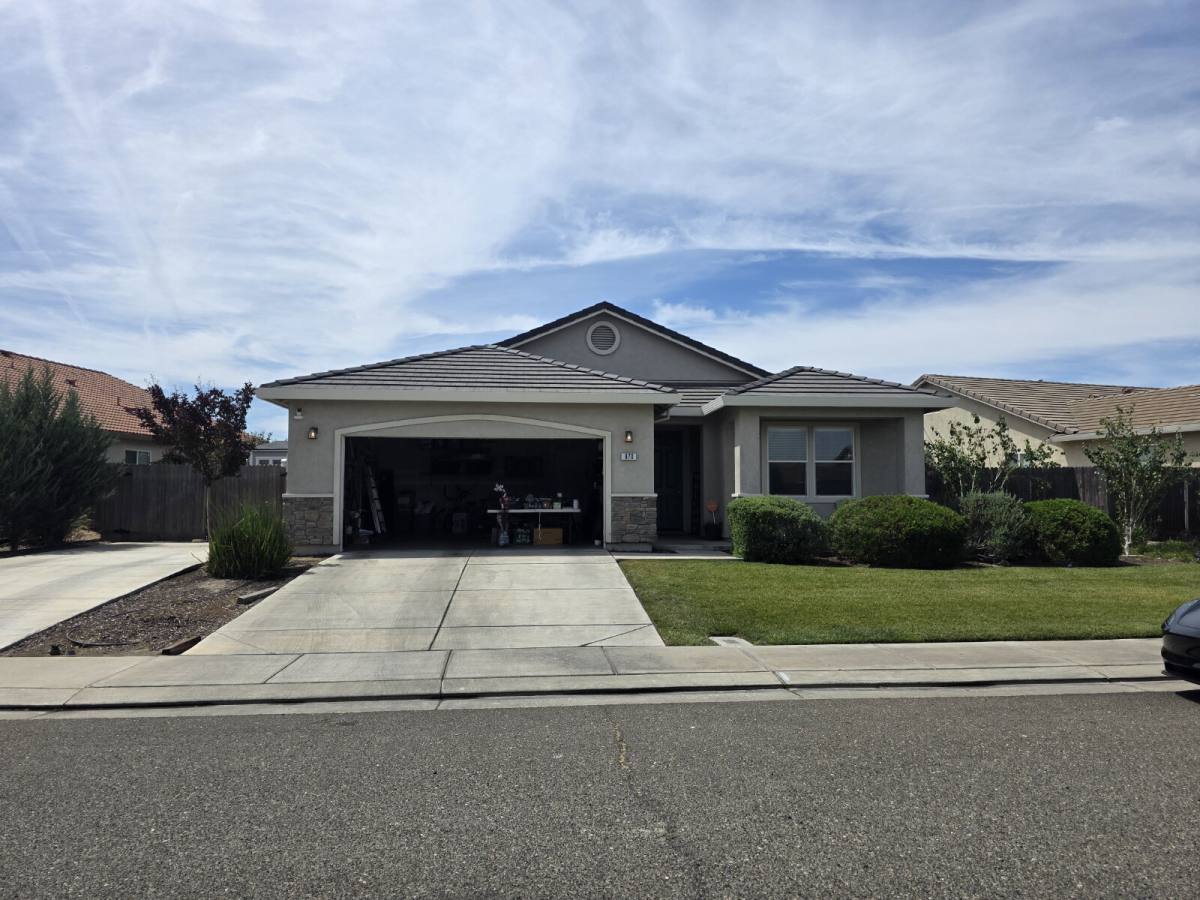 House for rent at 870 Travertine Way, Atwater, CA 95301