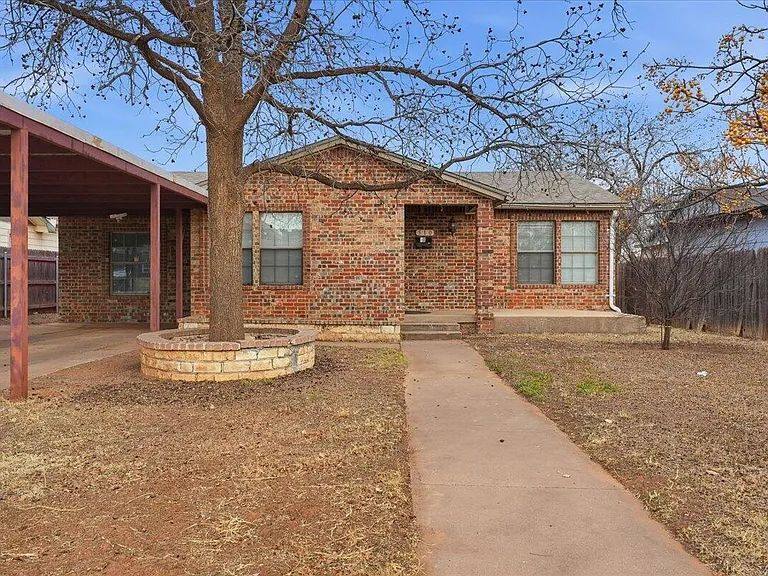 House for rent at 510 56th St, Lubbock, TX 79404