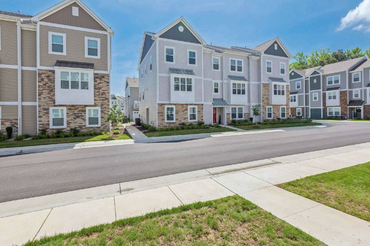 Condo for rent at 2012 Laycock Lane #100, Suffolk, VA 23435