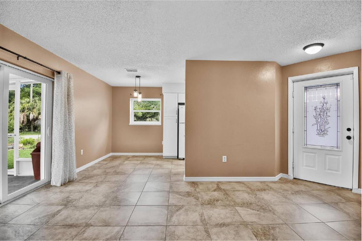 House for rent at 73B Buttonworth Dr, Palm Coast, FL 32137