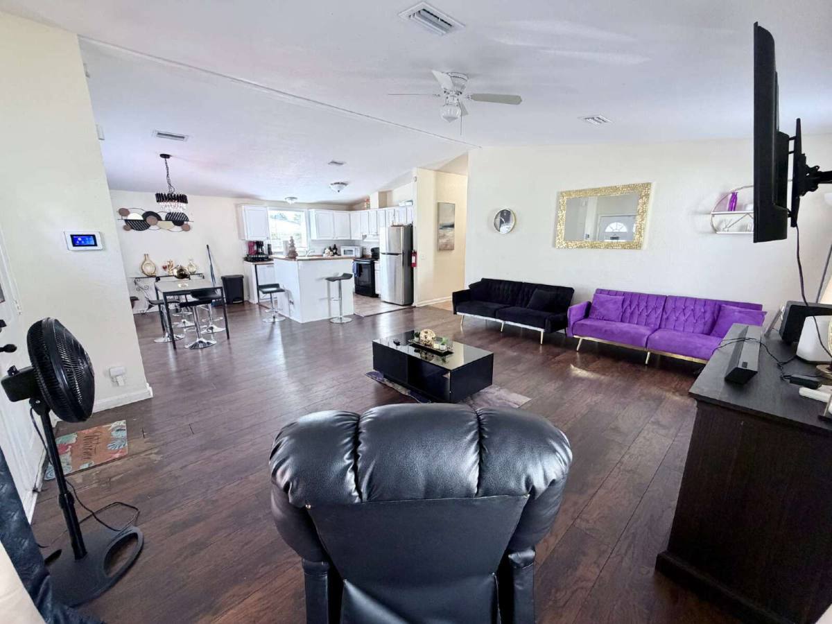 House for rent at 716 21st St, West Palm Beach, FL 33407