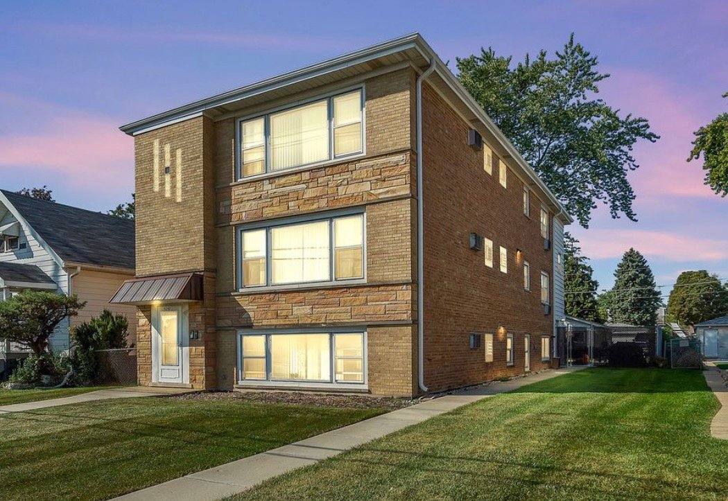 Apartment for rent at 4348 Ruby St #1, Schiller Park, IL 60176