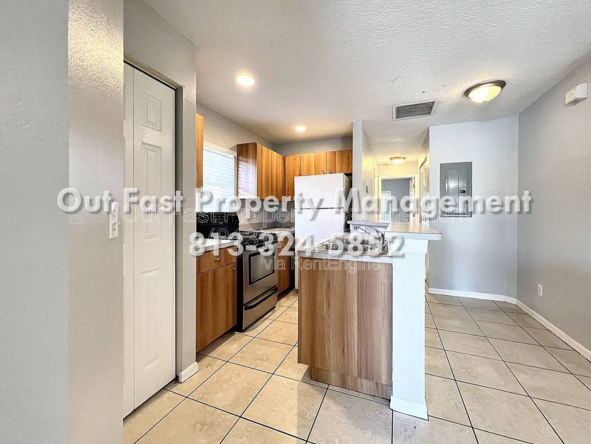 Apartment for rent at 2407 E 17th Ave, Tampa, FL 33605