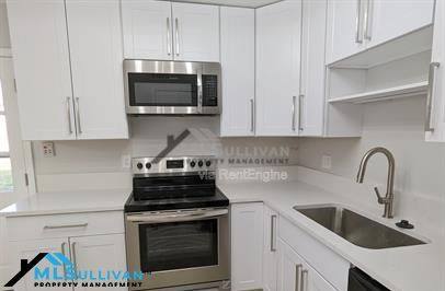 Condo for rent at 1002 Willow Dr #25, Chapel Hill, NC 27514