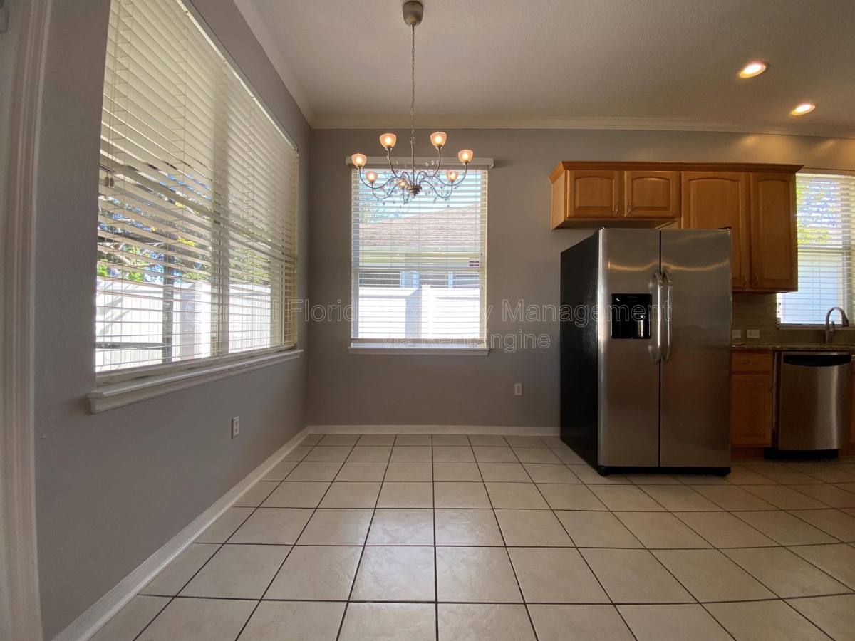 House for rent at 10885 Piping Rock Circle, Orlando, FL 32817