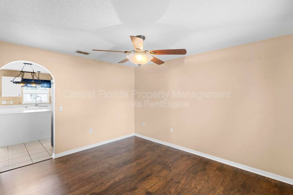 House for rent at 4657 Willamette Circle, Orlando, FL 32826