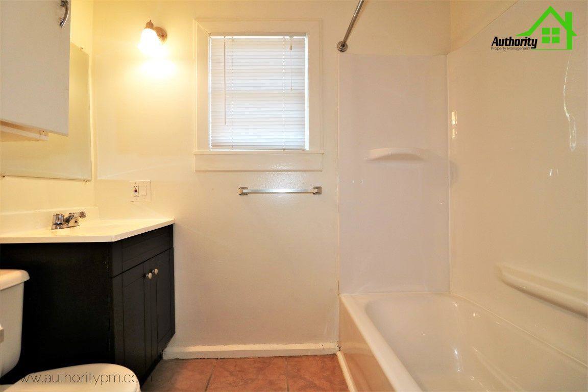 Apartment for rent at 1141 Magnolia, Redding, CA 96001