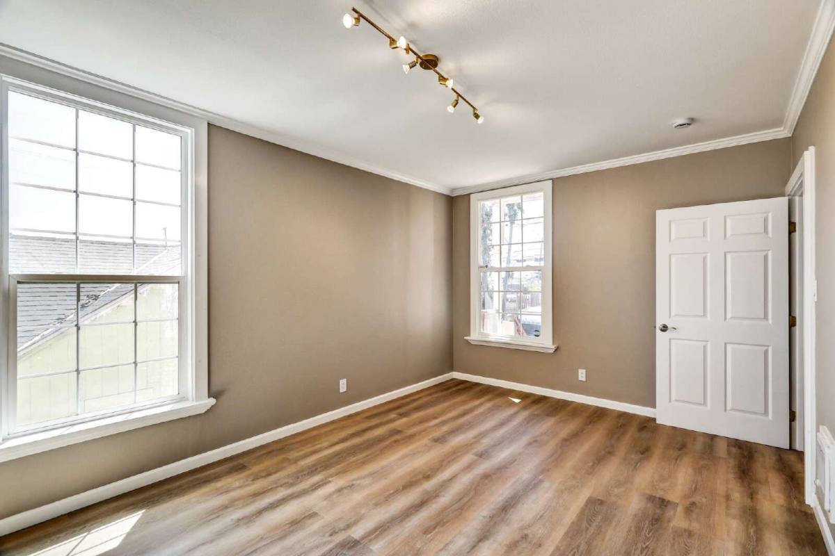 Apartment for rent at 840 36th Ave, Oakland, CA 94601