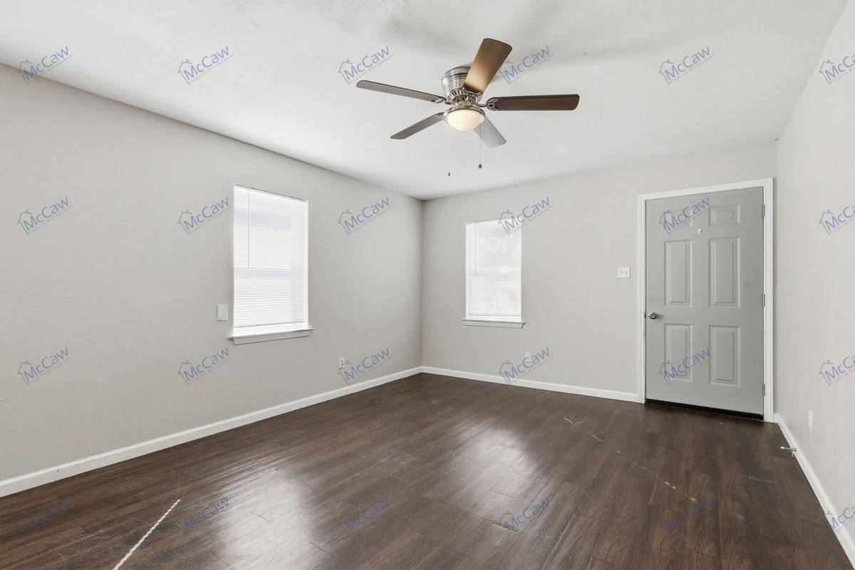 Apartment for rent at 217 Joyce St #B, Weatherford, TX 76085