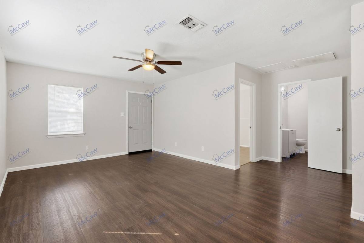 Apartment for rent at 217 Joyce St #B, Weatherford, TX 76085