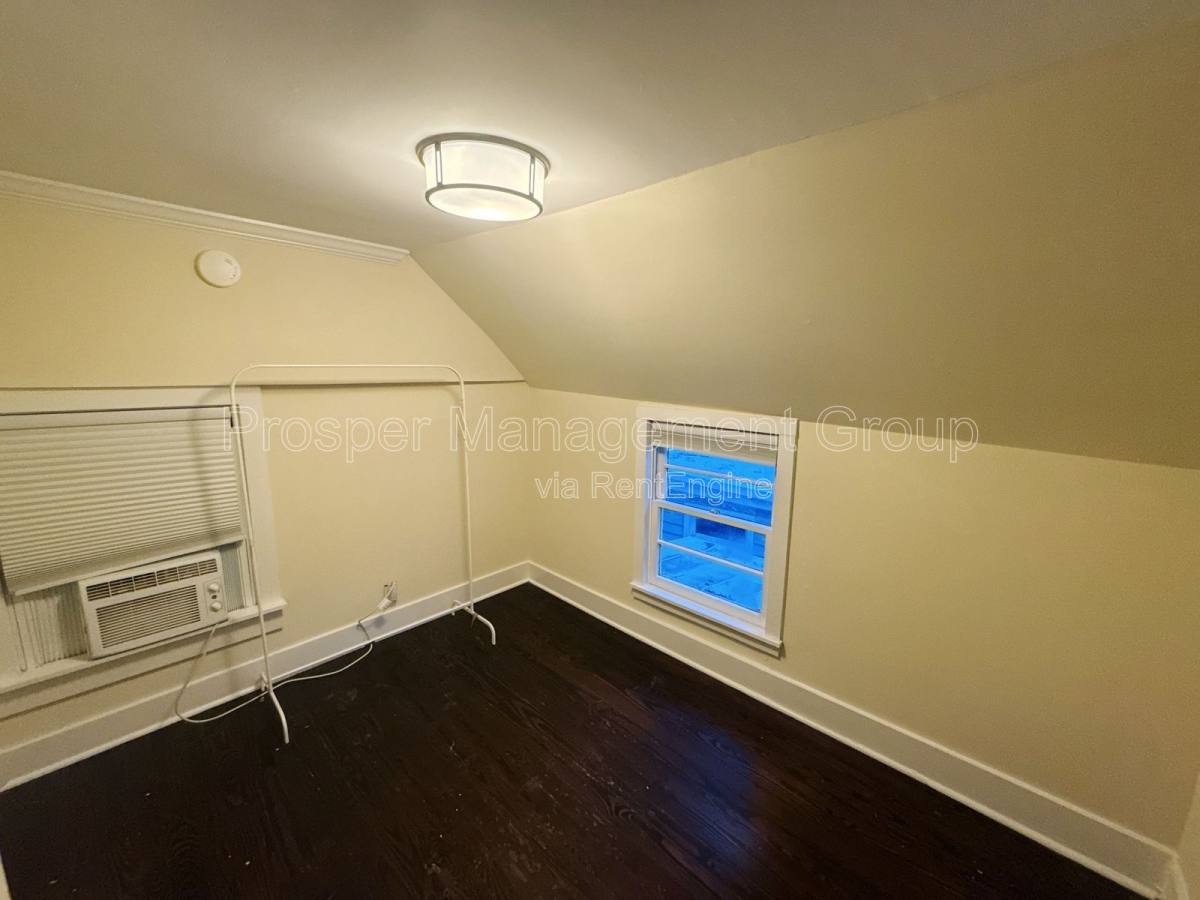 Apartment for rent at 70 Radcliffe St #C, Charleston, SC 29403