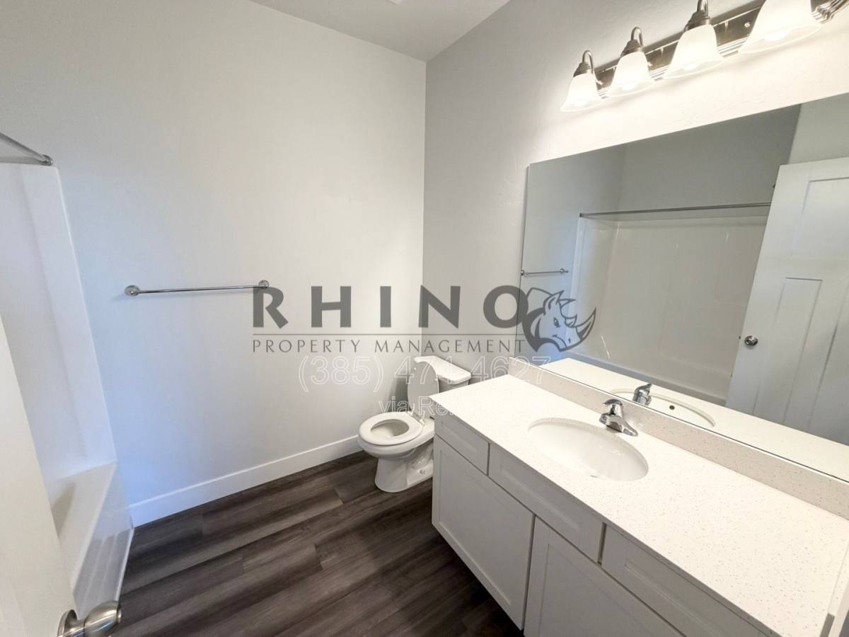Apartment for rent at 13527 S Hanley Lane #M302, Riverton, UT 84065