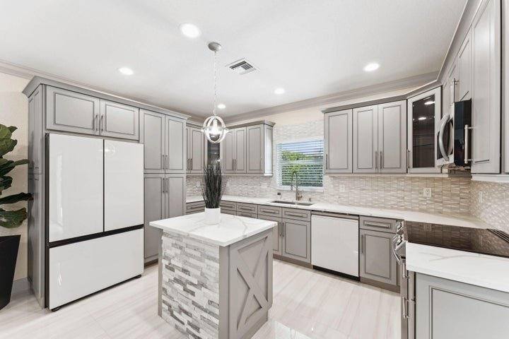 House for rent at 522 Lucky Lane, Delray Beach, FL 33444