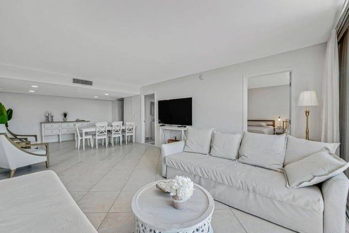 Condo for rent at 5600 N Flagler Dr #804, West Palm Beach, FL 33407