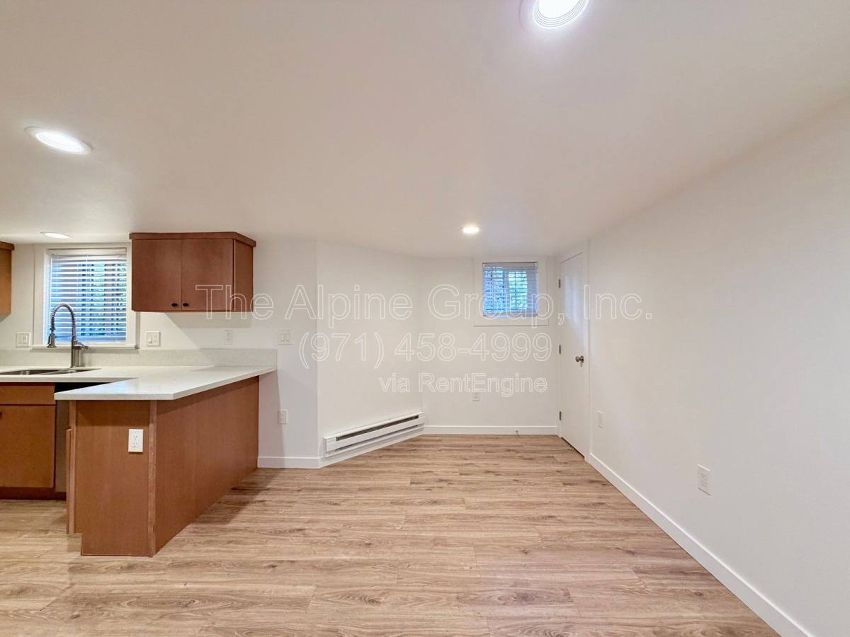 Apartment for rent at 2803 SW 1st Ave #B, Portland, OR 97201