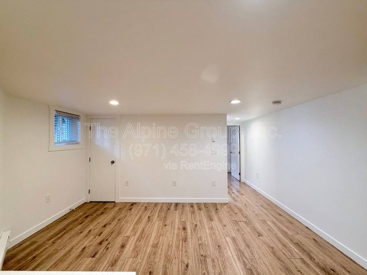 Apartment for rent at 2803 SW 1st Ave #B, Portland, OR 97201