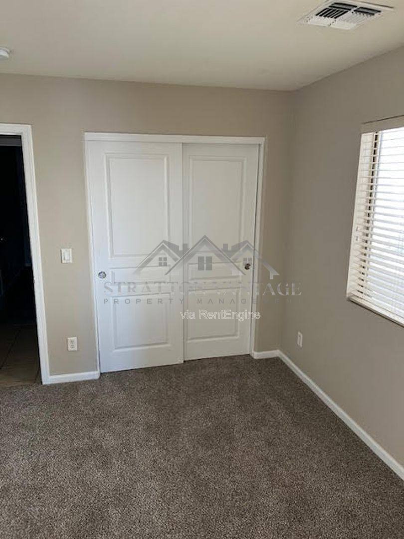 House for rent at 11429 W Austin Thomas Dr, Surprise, AZ 85378