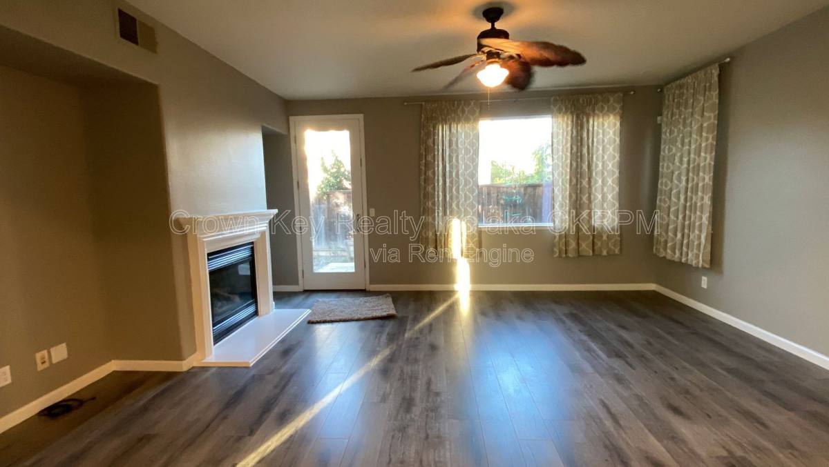House for rent at 352 Goodall St, Tracy, CA 95391