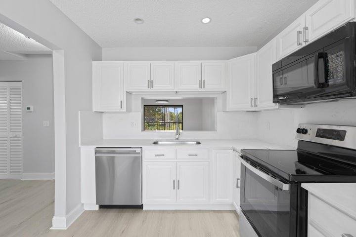 Condo for rent at 350 Club Circle #208, Boca Raton, FL 33487