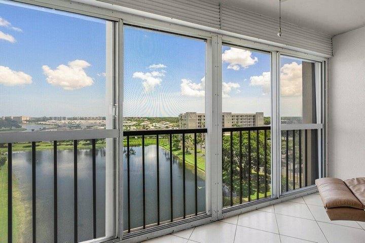 Apartment for rent at 7310 Ashford Place, Delray Beach, FL 33446