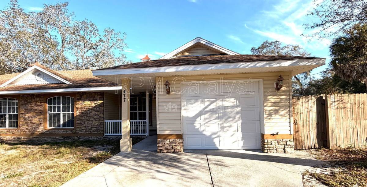 House for rent at 477 Sevilla Ave, Tarpon Springs, FL 34689
