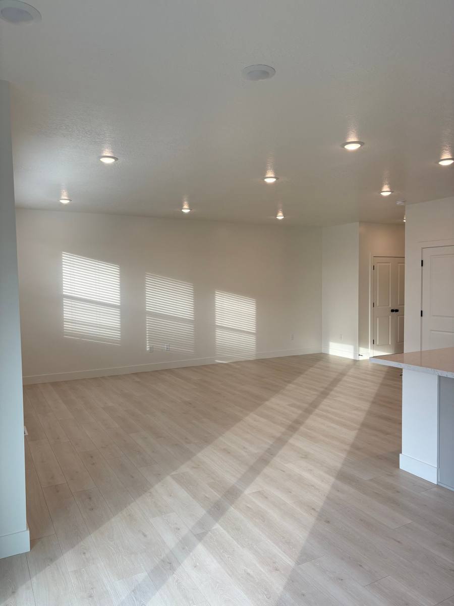 Townhouse for rent at 2770 W Aurora Ave, Mapleton, UT 84664