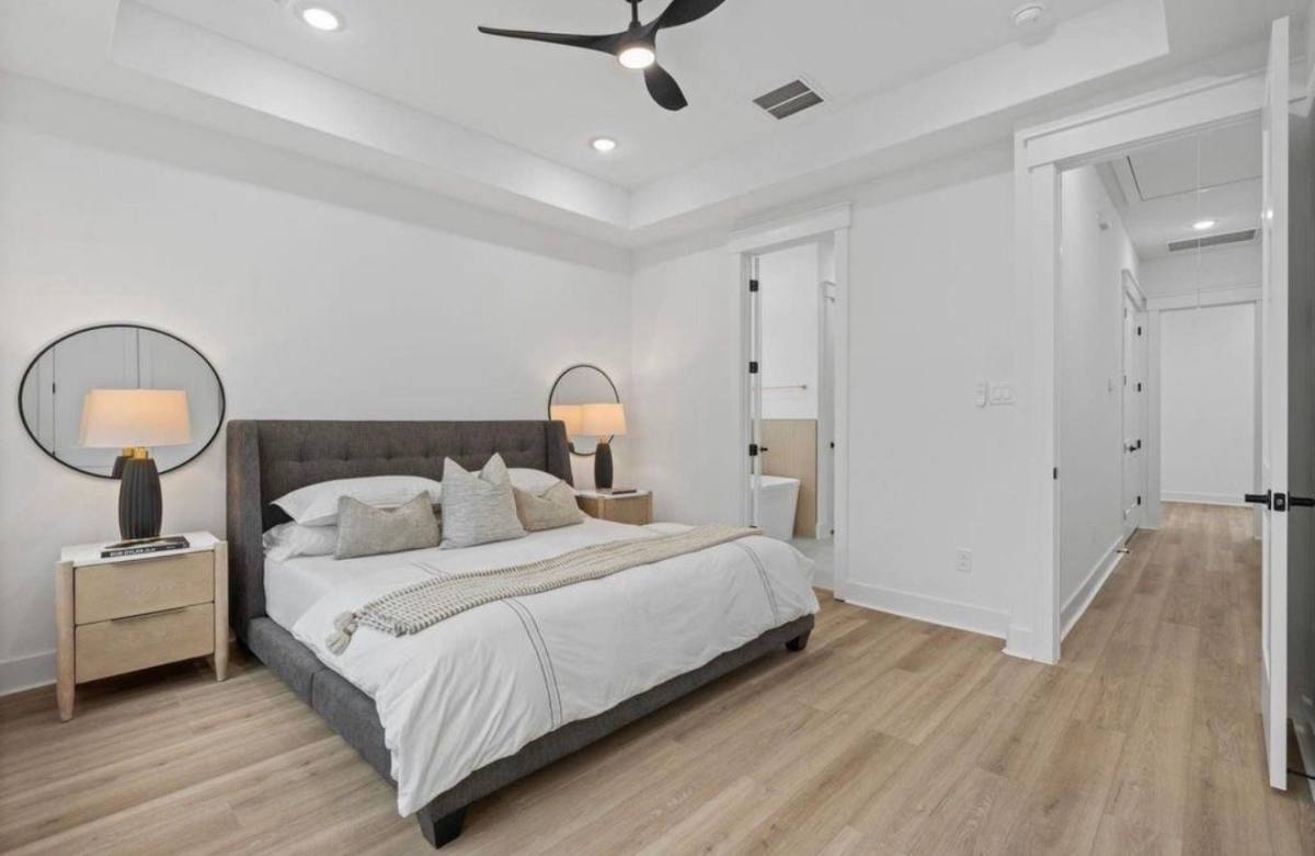 Townhouse for rent at 717 Janisch Rd #B, Houston, TX 77018