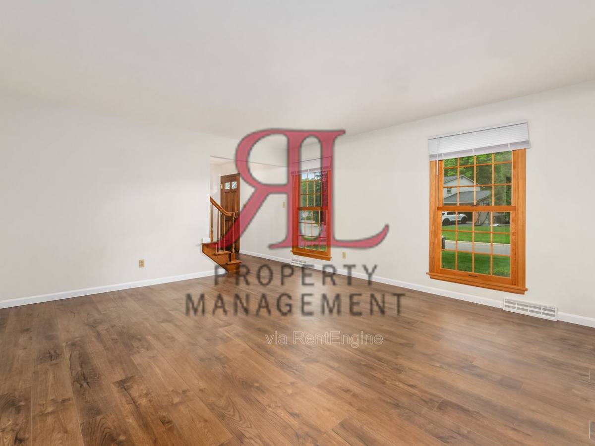 Apartment for rent at 1627 Keats Court, Columbus, OH 43235