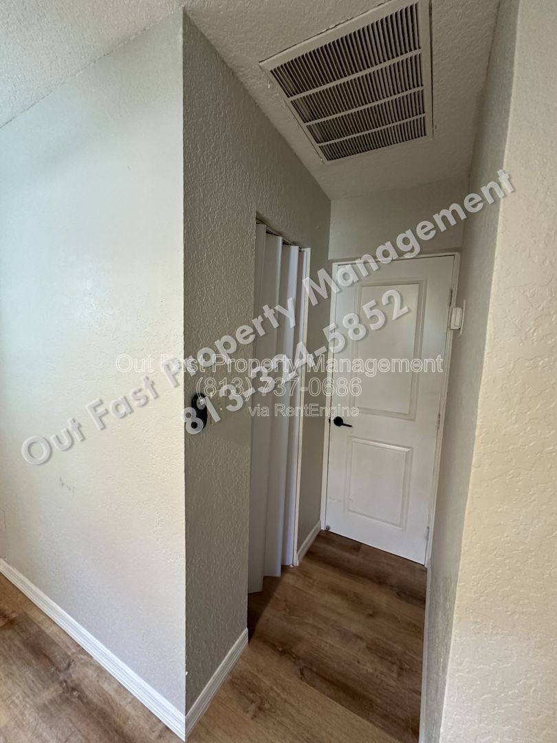 Apartment for rent at 6712 N Harer St #2, Tampa, FL 33604