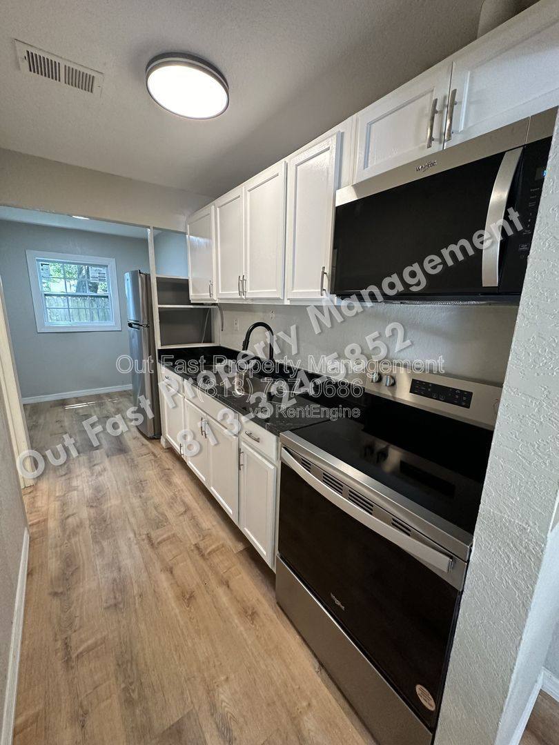 Apartment for rent at 6712 N Harer St #2, Tampa, FL 33604