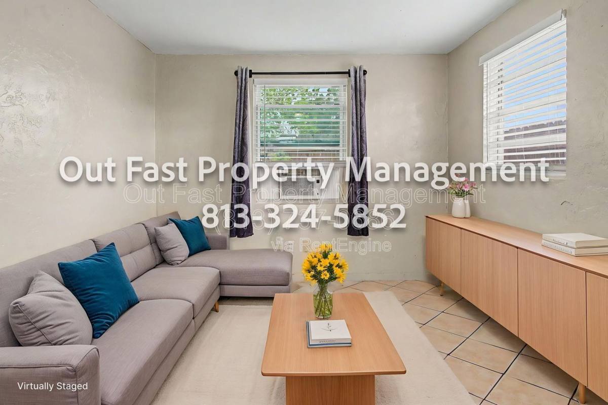 Apartment for rent at 3109 54th Ave N #1 2, Saint Petersburg, FL 33714