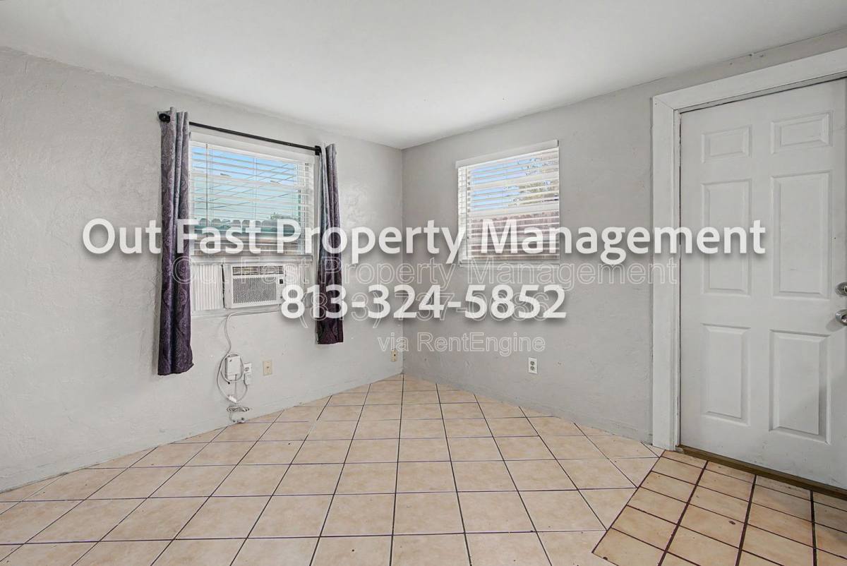 Apartment for rent at 3109 54th Ave N #1 2, Saint Petersburg, FL 33714