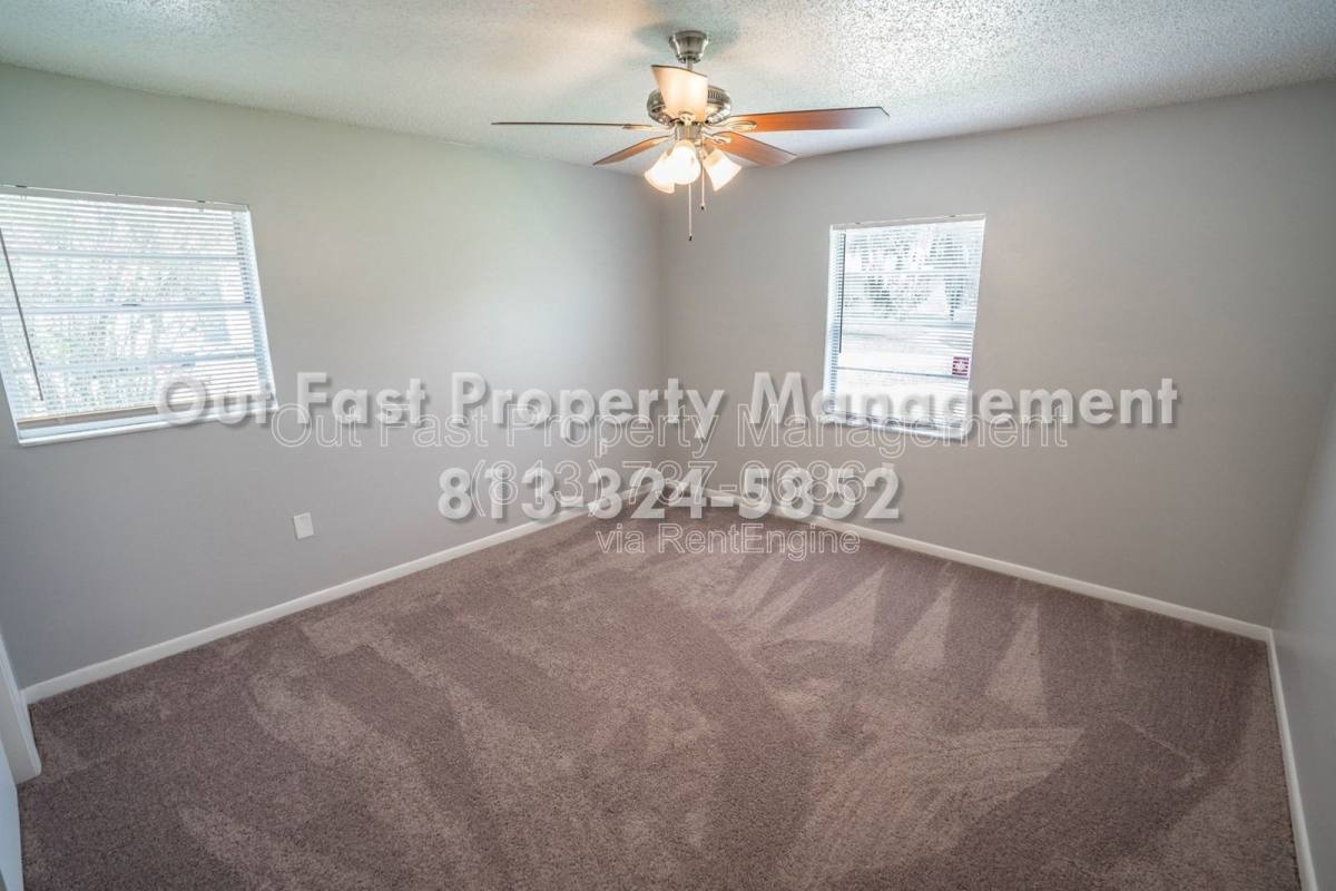 Apartment for rent at 6913 Mathers Lane #B, Riverview, FL 33578