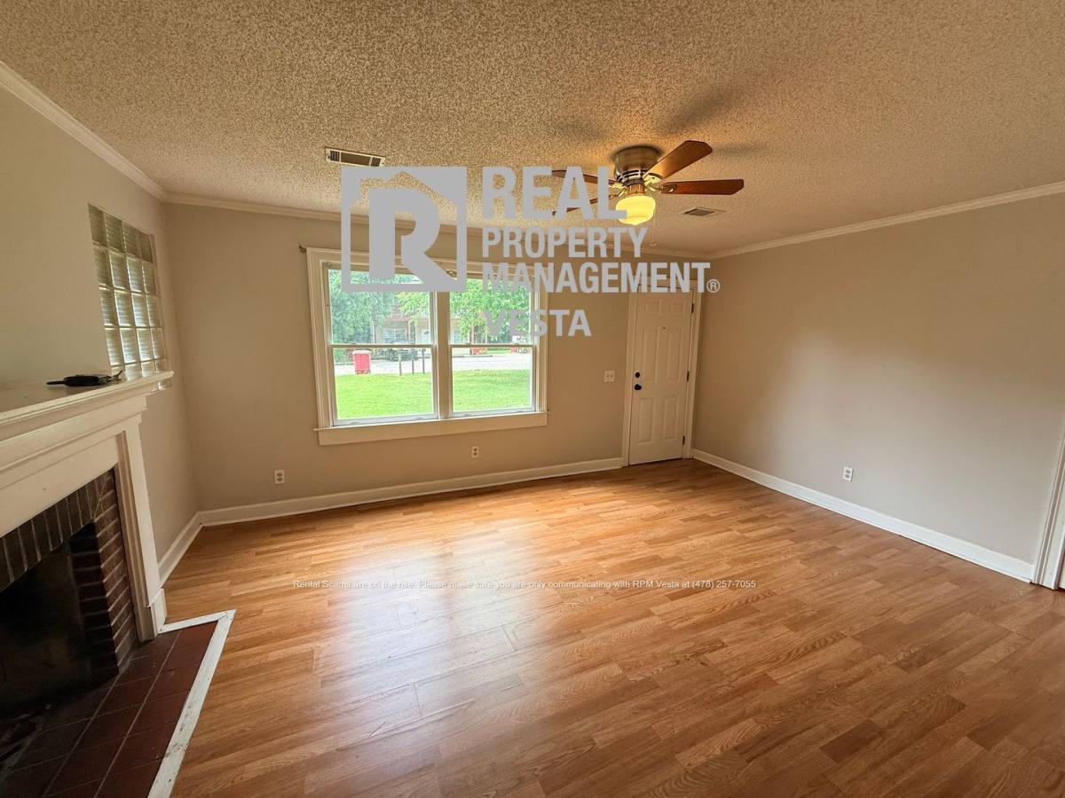 House for rent at 3163 Highpoint Dr, Macon, GA 31204