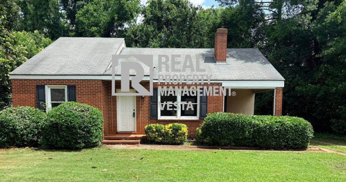 House for rent at 3163 Highpoint Dr, Macon, GA 31204