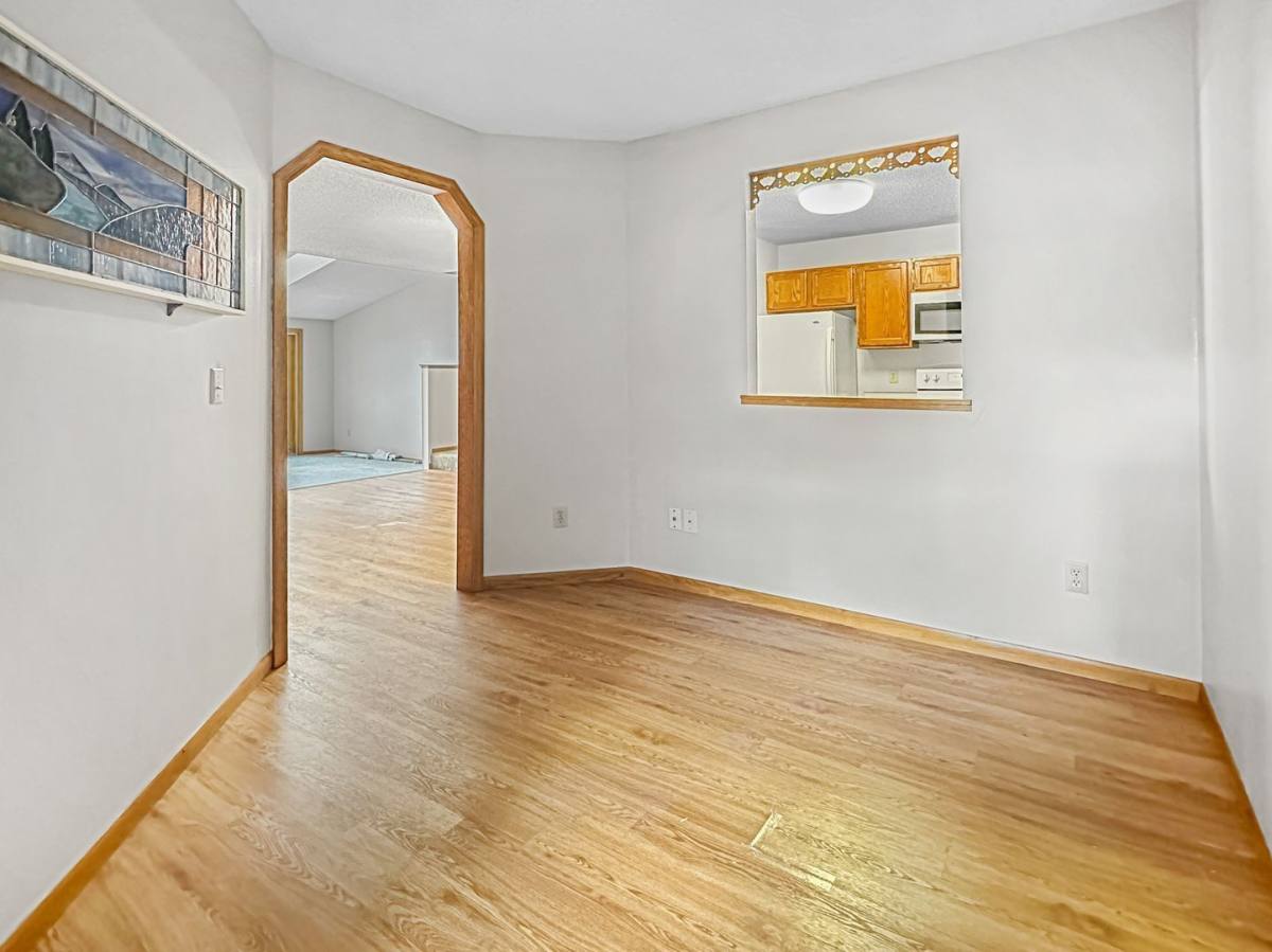 Townhouse for rent at 5308 Highpointe Dr, Minneapolis, MN 55437