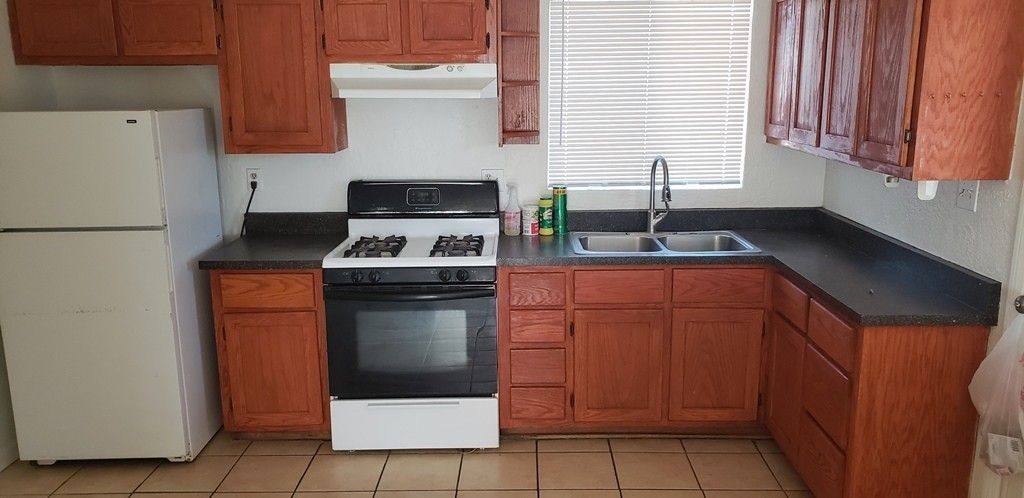House for rent at 114 W Riley Dr, Avondale, AZ 85323