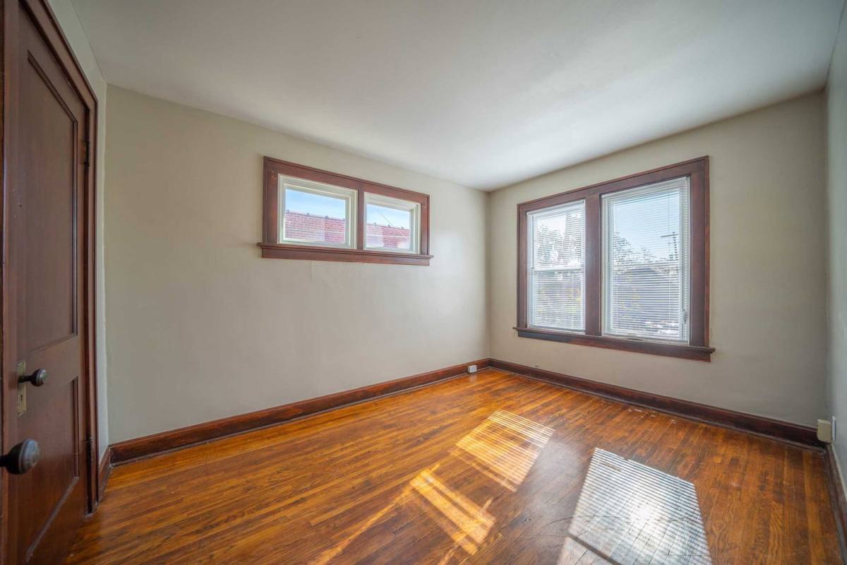 Townhouse for rent at 119 E 7th Ave, Columbus, OH 43201