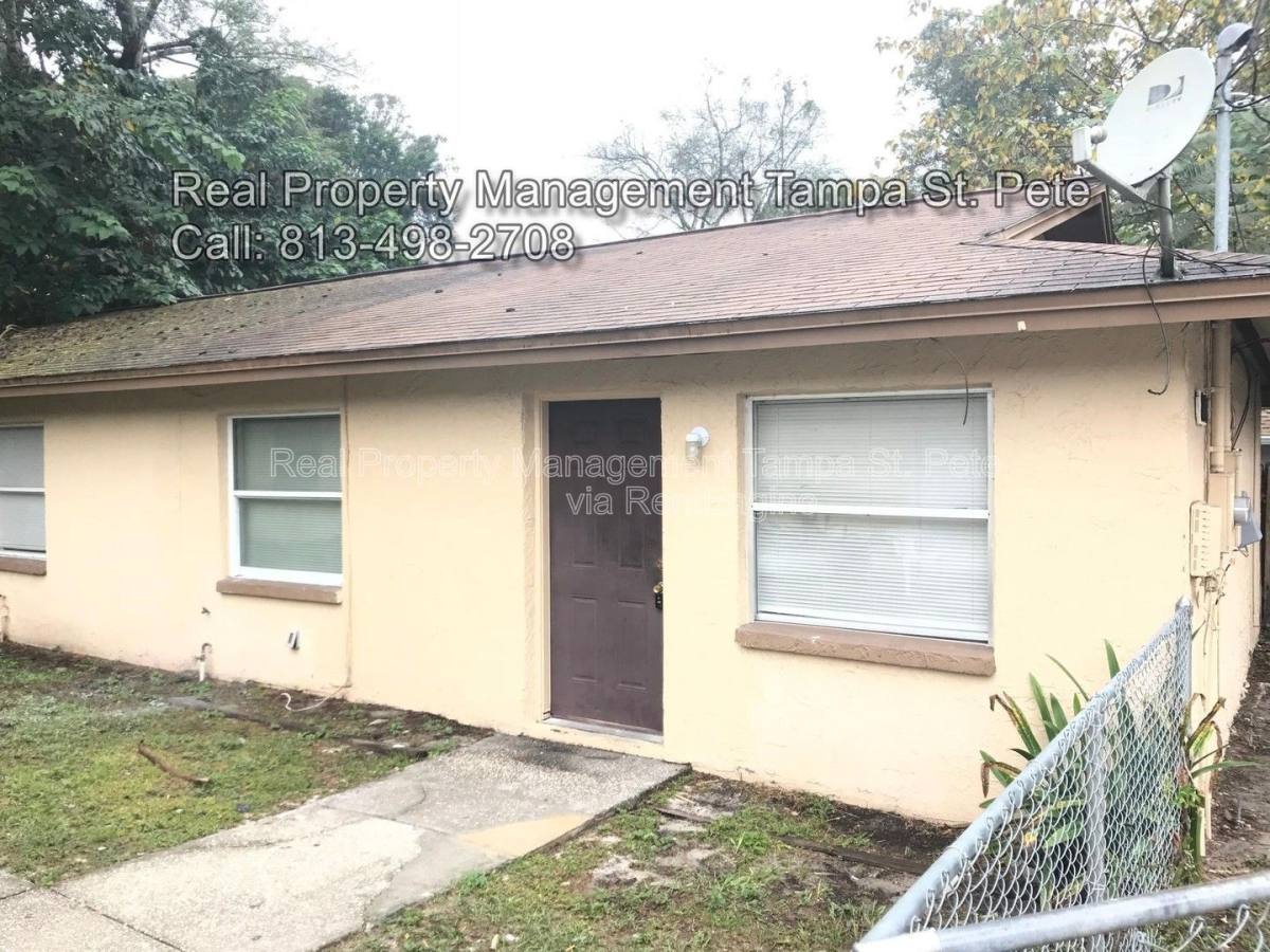House for rent at 8404 N Mulberry St, Tampa, FL 33604