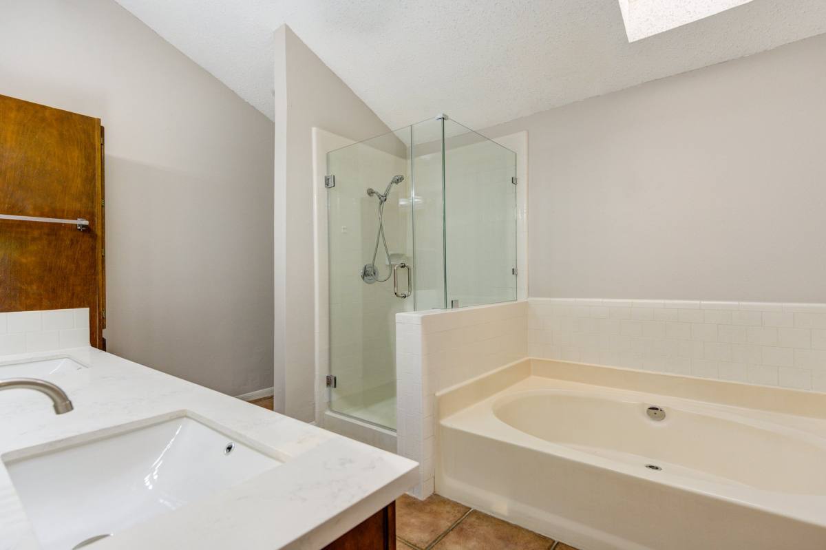 House for rent at 8418 Mosshang Court, Houston, TX 77040