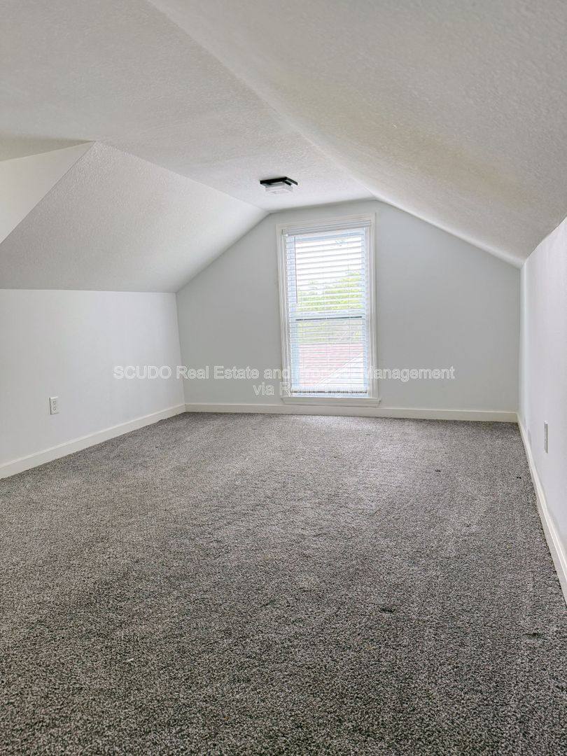 Apartment for rent at 746 Locust Ave, Kansas City, KS 66103