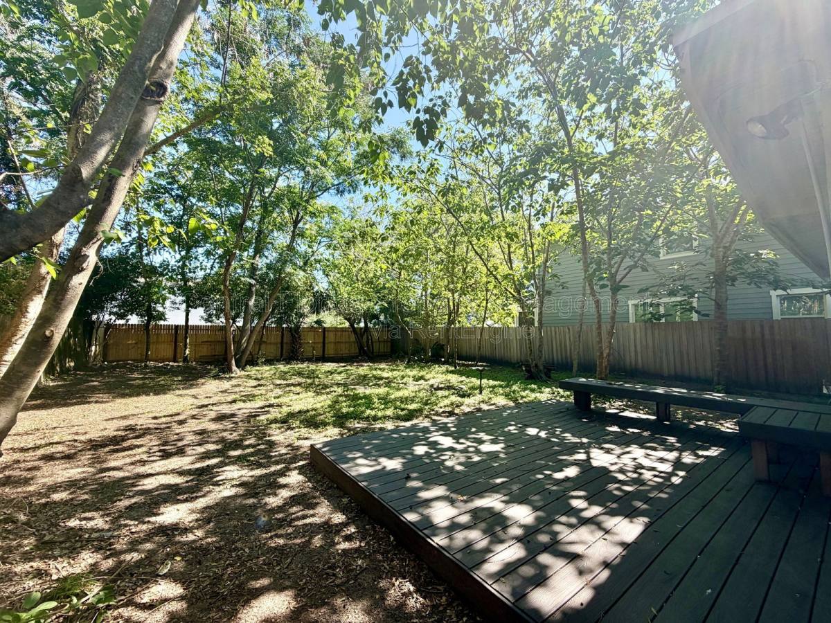 House for rent at 2619 E Washington St, Orlando, FL 32803
