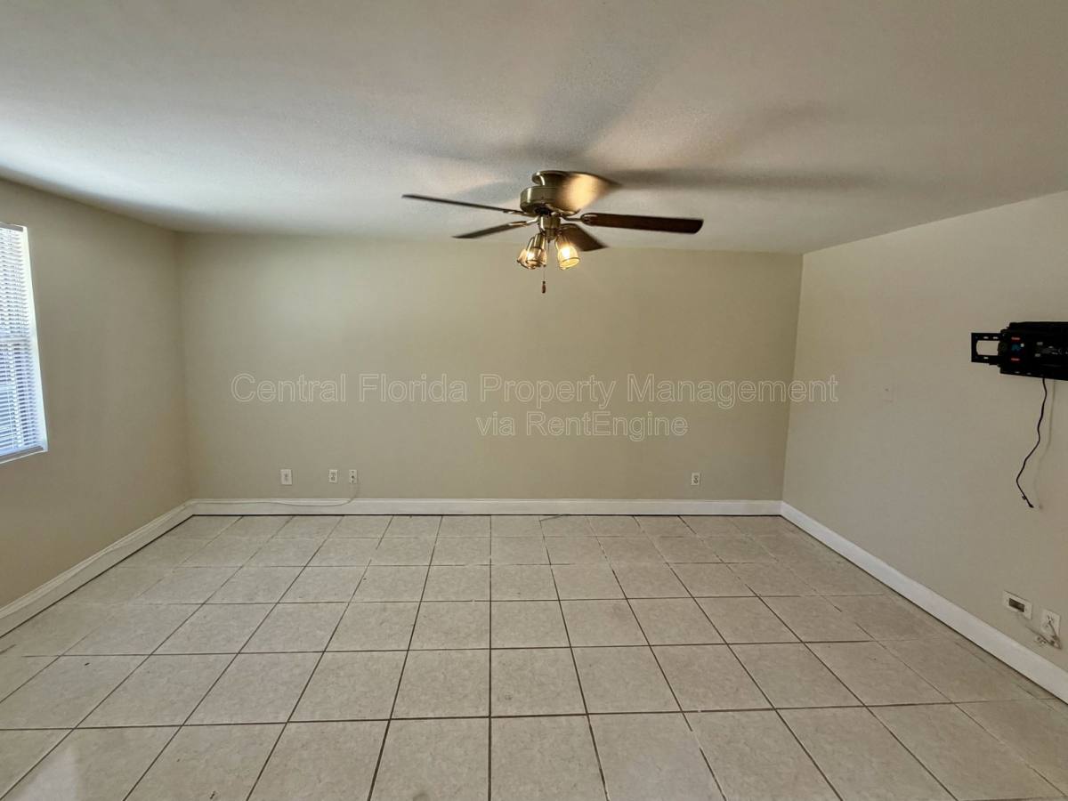 House for rent at 2619 E Washington St, Orlando, FL 32803