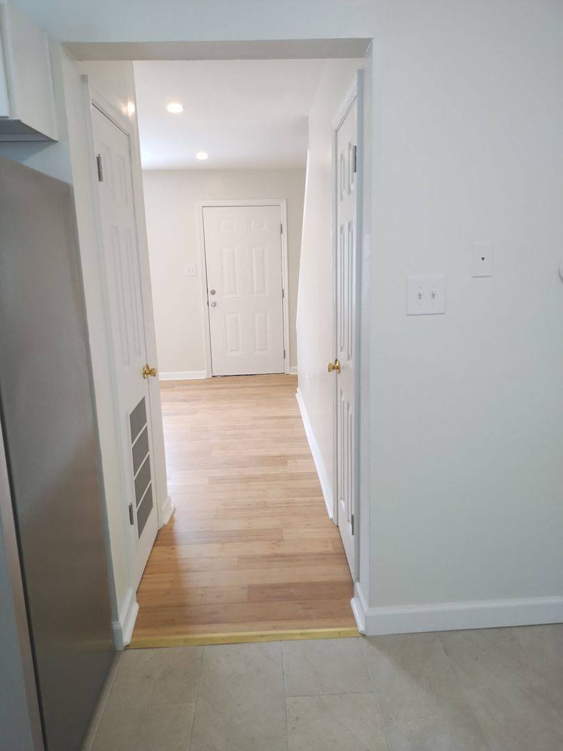 Apartment for rent at 104 Poe St #A, Richmond, VA 23222