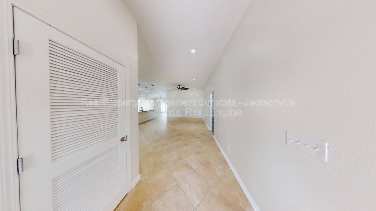 House for rent at 630 Glendale Lane, Orange Park, FL 32065